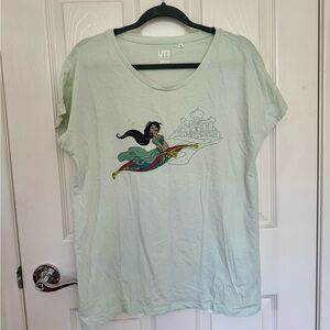 Disney x Uniqlo Jasmine Magic Carpet Tee Size L